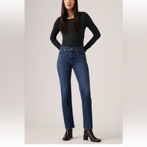 Levi's Dark Blue 314 shaping Straight Leg Women's Jeans